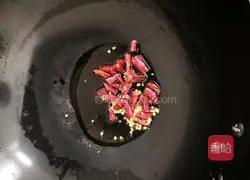 Illustration of how to make spicy pepper sausage 3