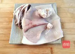 Illustration of how to make fried squid in sauce 1