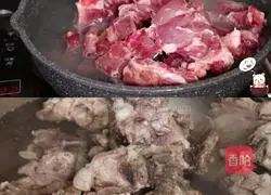 Illustration of how to cook pork ribs with beer-braised eggs 2