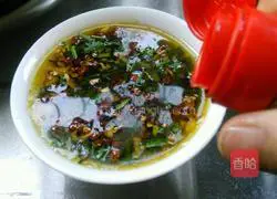 Illustration of how to make steamed crayfish 13