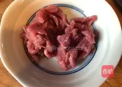 Illustration of how to make mushroom meat slices 2