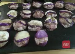 Illustration of how to make stuffed eggplant 5