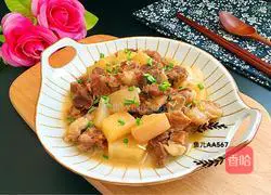 Illustration of how to make mutton stewed radish 11