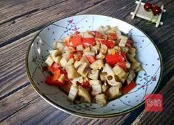 Illustration of how to make diced lotus root in oyster sauce 1