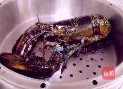 Illustration of how to make garlic Boston lobster 1