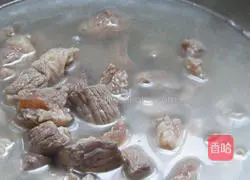 Illustration of how to make curry potato and beef 2