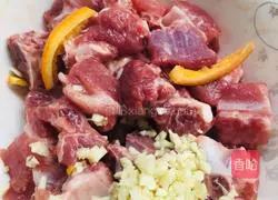 Illustration of how to cook chestnut ribs with orange juice 6