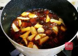 Illustration of how to make wild rice braised pork (oil-free version) 14