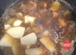 How to cook chicken legs with potatoes Illustration 6