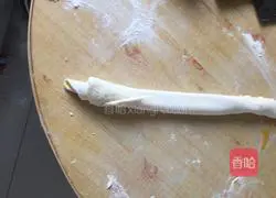 Illustration of making potatoes and beans in one pot 10