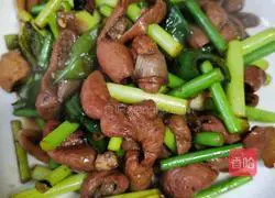 Illustration of Homemade Stir-fried Fat Sausage 6