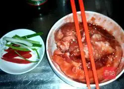 Illustration of how to make barbecued pork 6