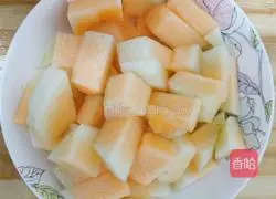 Illustration of how to make chicken wings with cantaloupe sauce 1