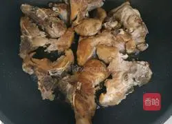 Illustration of how to make authentic Northeastern sauce bones 7