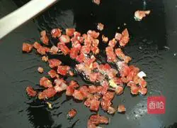 Illustration of how to make sausage fried rice 5