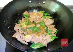 Illustration of how to make green pepper pork liver 9