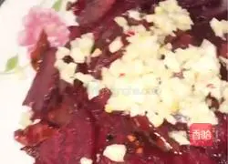 Illustration of how to make spicy bacon and seaweed head 7