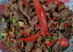 Stir-fried duck with peppers Illustration of how to make kidneys 7