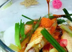 Illustration of how to make golden potato chips and fragrant chicken wings 5