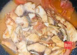 Illustration of how to make appetizing tomato fish 5