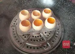 Illustration of how to make solid eggs 8
