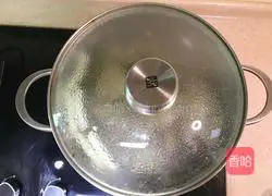 Illustration of how to make ox tail bone and radish stewed 9