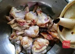 Illustration of how to make orange chicken legs 4