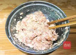 Illustration of how to make crystal winter melon rolls 3