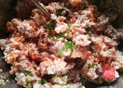 Illustration of ways to make flowers bloom and prosper 2