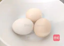 Illustration of how to make scrambled eggs with tomatoes 1