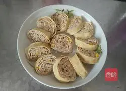 Dry tofu (thousand sheets) minced pork Illustration of how to make a roll 5