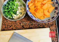 Illustration of how to make fried shrimps with broccoli 3