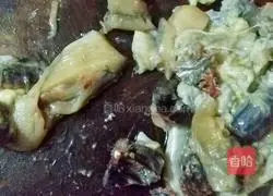 Illustration of how to make chicken with sour bamboo shoots in clear soup 1