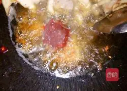 Illustration of how to make fried pork with celery 8