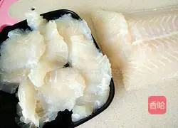 Illustration of how to make tomato fish soup 2