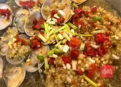 Illustration of how to make garlic vermicelli in pot 7