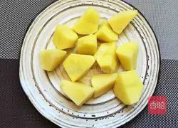 Illustration of how to make goose stewed with potatoes 5