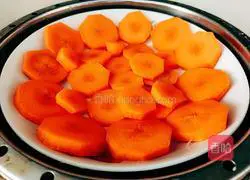 Carrot Illustration of how to steam sea fish 7