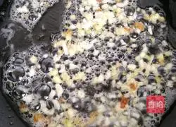 Illustration of how to make fried peas and shrimps 5