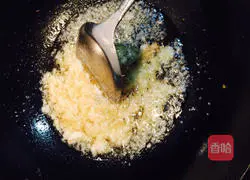 Illustration of how to make garlic crayfish 4