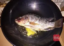 Braised Illustration of how to make lucky fish 7