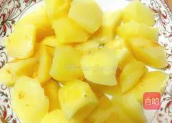 Illustration of Homemade Pork Ribs Stewed with Potatoes 6