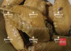 Tender, sweet and rich Hong Kong delicacy - Swiss chicken wings recipe illustration 7