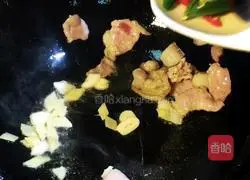 Illustration of how to make dry pot potato slices 7