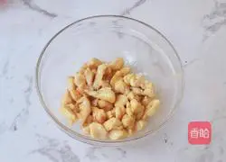 Illustration of how to make Kung Pao Chicken Bento 8