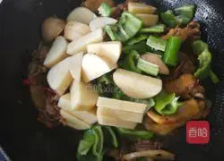 Illustration of how to cook chicken with potatoes 8