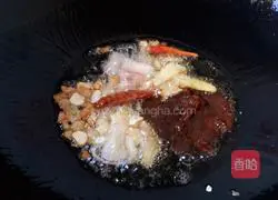 Braised yellow croaker recipe 5