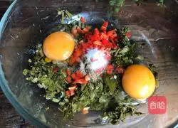 Illustration of how to make red pepper and toon egg pancake 5