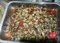 Illustration of how to cook snails 7