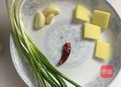 Illustration of the original braised crayfish 10